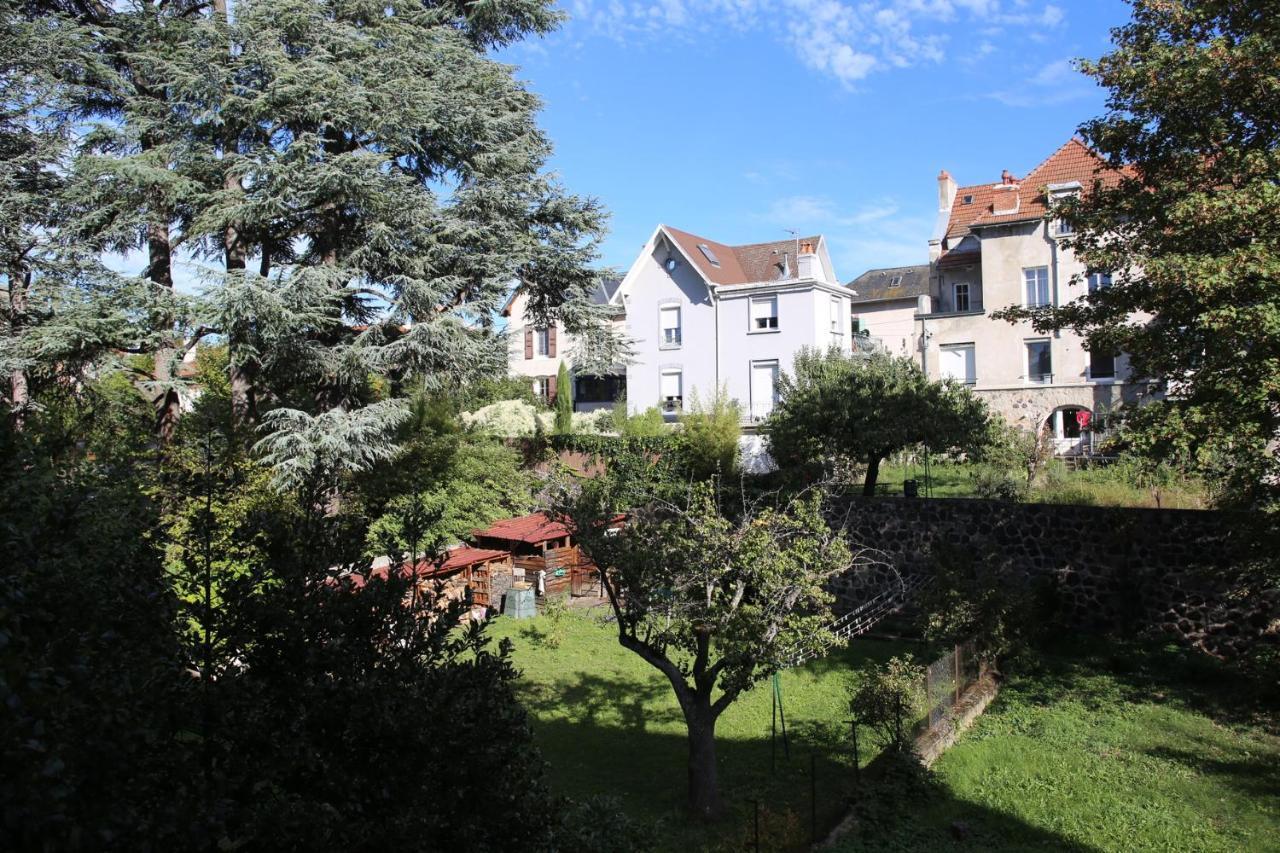 Jourde Vacances Le Puy-en-Velay Bagian luar foto