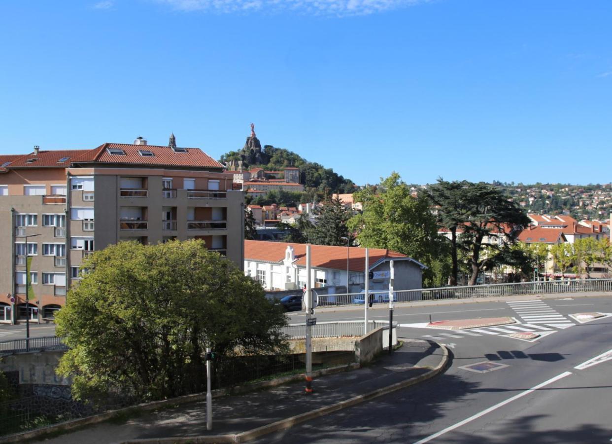 Jourde Vacances Le Puy-en-Velay Bagian luar foto